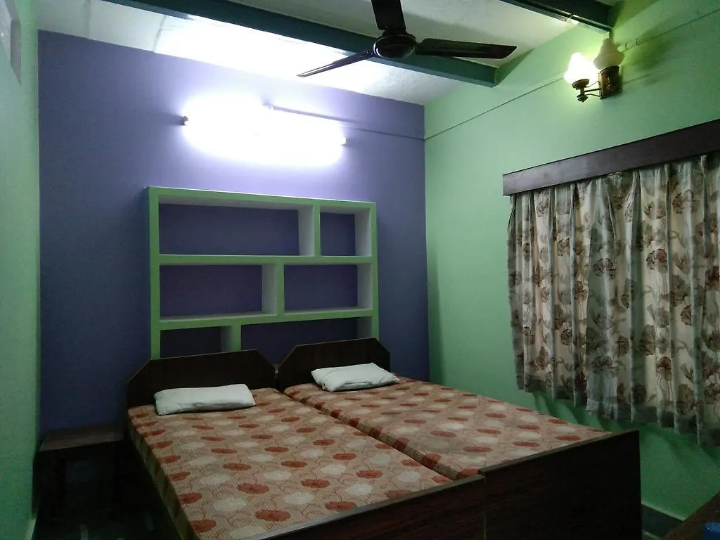 Olya Guest House Varanasi