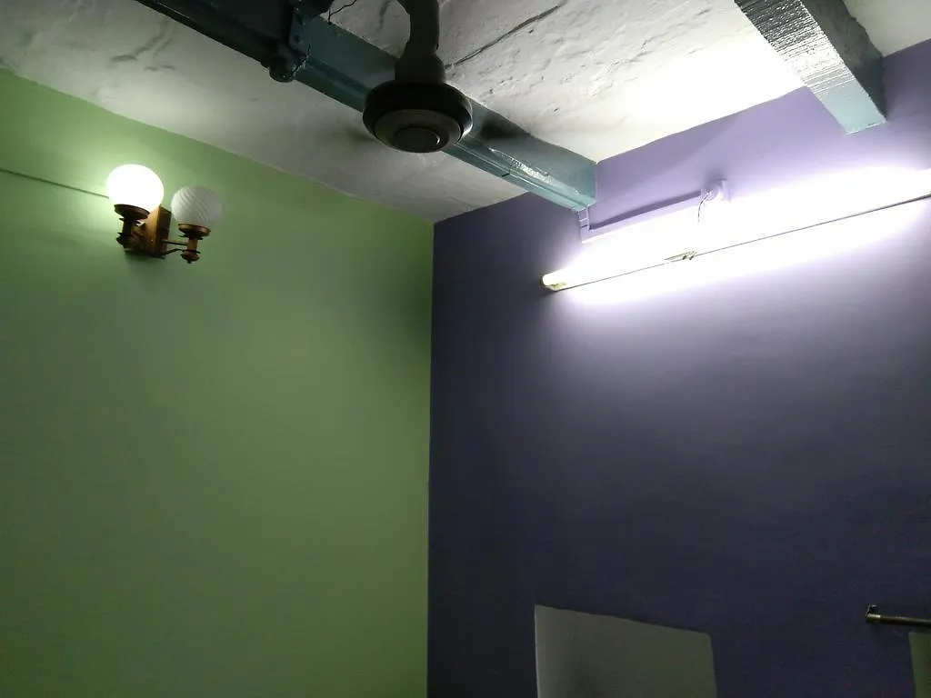Olya Guest House Varanasi